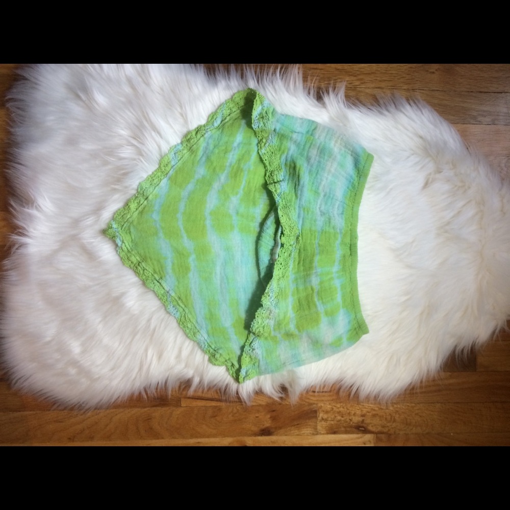 #T111 Jen’s pirate booty tye dye crop - Picture 2 of 3